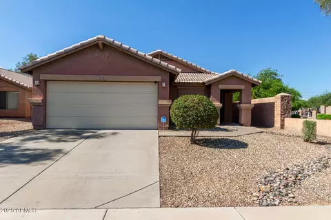 15864 W Anasazi St, Goodyear, AZ 85338