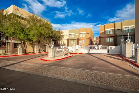 6605 N 93rd Ave #1077, Glendale, AZ 85305