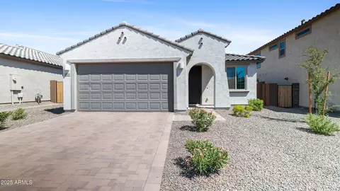 19842 W Badgett Ln, Litchfield Park, AZ 85340