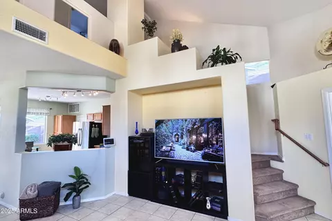 9325 E Lompoc Ave, Mesa, AZ 85209