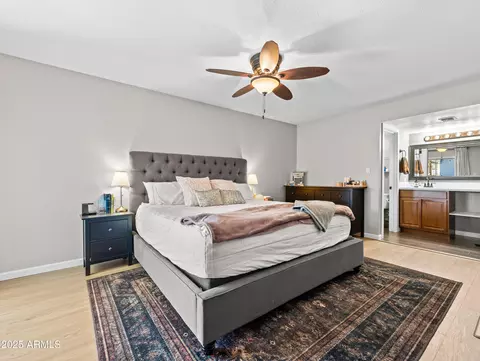 Bedroom - 4147 W Crocus Dr, Phoenix, AZ 85053 photo 1 of 4