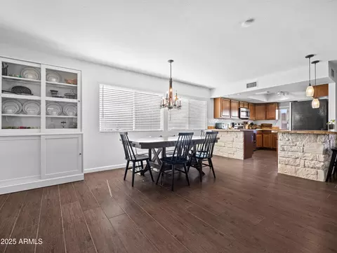 Dining - 4147 W Crocus Dr, Phoenix, AZ 85053 photo 1 of 1