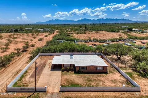 352 E Camino De Manana --, Huachuca City, AZ 85616
