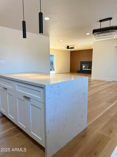 Kitchen - 4046 N 75th Dr, Phoenix, AZ 85033 photo 2 of 2