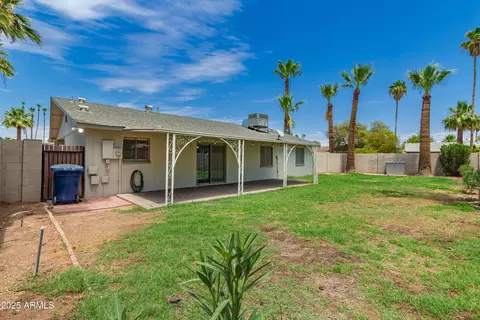 Exterior - 245 E Tulane Dr, Tempe, AZ 85283 photo 4 of 5