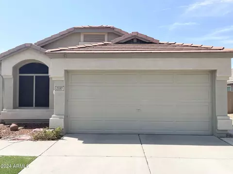 2337 E Pinto Dr, Gilbert, AZ 85296