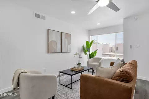 Living - 1927 E Hampton Ave #208, Mesa, AZ 85204 photo 2 of 4