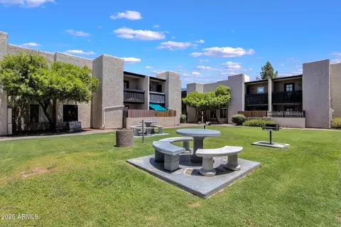 Exterior - 1927 E Hampton Ave #208, Mesa, AZ 85204 photo 5 of 6