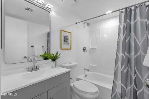 Bath - 1927 E Hampton Ave #208, Mesa, AZ 85204 photo 4 of 4