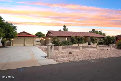 6412 W Wagoner Rd, Glendale, AZ 85308