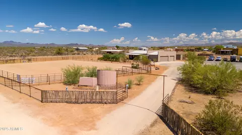 37818 N 251st Ave, Morristown, AZ 85342