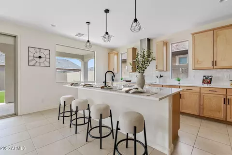 Kitchen - 9607 E Spiral Ave, Mesa, AZ 85212 photo 4 of 5
