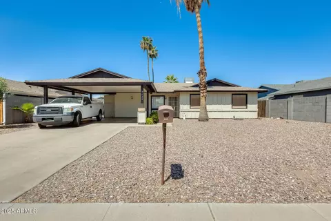 9622 N 65th Dr, Glendale, AZ 85302