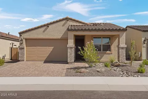 18108 W Hiddenview Dr, Goodyear, AZ 85338