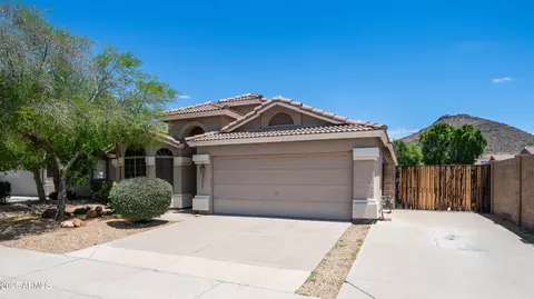 25841 N 66th Dr, Phoenix, AZ 85083