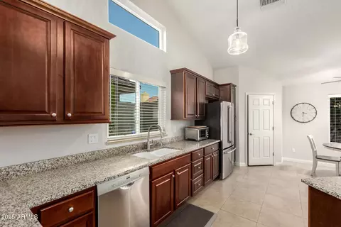 Kitchen - 3831 E Cathedral Rock Dr, Phoenix, AZ 85044 photo 1 of 4