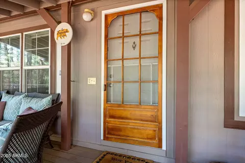 2887 Tracy Rd, Overgaard, AZ 85933 photo 9