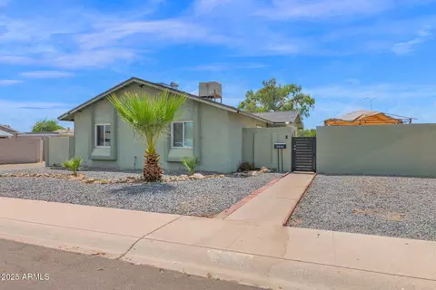 15202 N 32nd Dr, Phoenix, AZ 85053