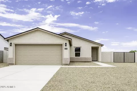 15960 S Stevens Pl, Arizona City, AZ 85123
