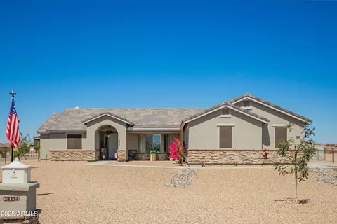 28324 N Varnum Rd, San Tan Valley, AZ 85143