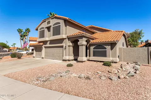 Exterior - 2302 E Mountain Sky Ave, Phoenix, AZ 85048 photo 2 of 17