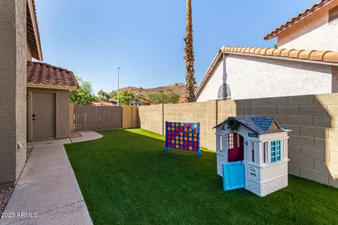 Exterior - 2302 E Mountain Sky Ave, Phoenix, AZ 85048 photo 4 of 17