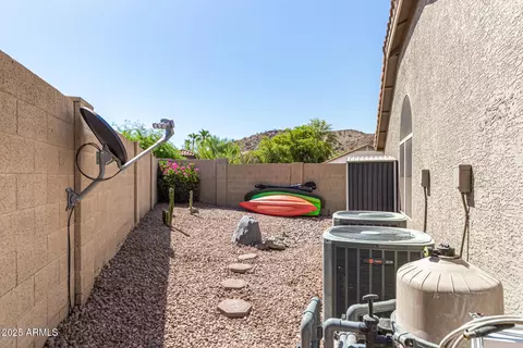 Exterior - 2302 E Mountain Sky Ave, Phoenix, AZ 85048 photo 11 of 17
