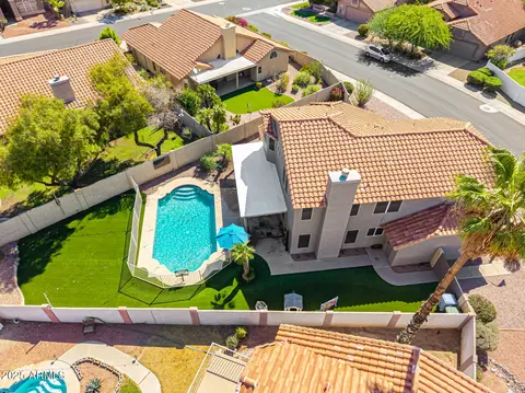 View/Area - 2302 E Mountain Sky Ave, Phoenix, AZ 85048 photo 7 of 28