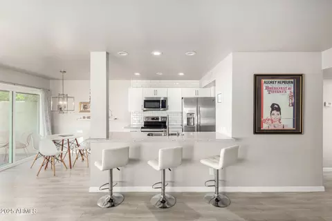 Kitchen - 5621 S Captain Kidd Ct #E, Tempe, AZ 85283 photo 1 of 5