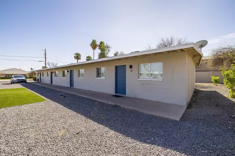 5646 S Montezuma St, Phoenix, AZ 85041