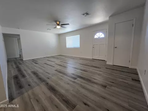 Living - 2230 E Beverly Ln, Phoenix, AZ 85022 photo 3 of 3