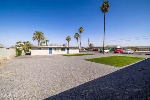 5640 S Montezuma St, Phoenix, AZ 85041
