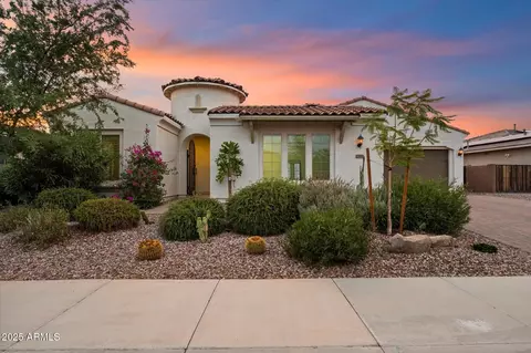 2336 E Susan Dr, Gilbert, AZ 85298