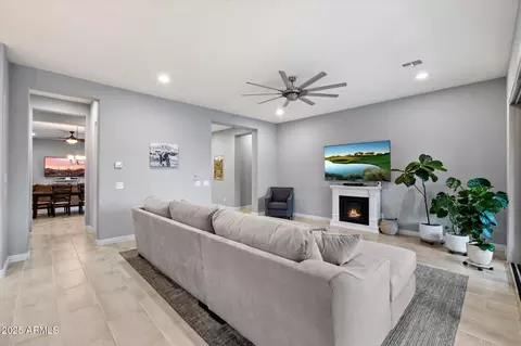 2336 E Susan Dr, Gilbert, AZ 85298 photo 6