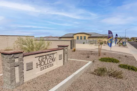 602 W Red Hawk Ct, Casa Grande, AZ 85122