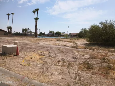 15899 S Kona Cir #811, Arizona City, AZ 85123