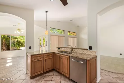 Kitchen - 1102 E Jasper Dr, Gilbert, AZ 85296 photo 3 of 5