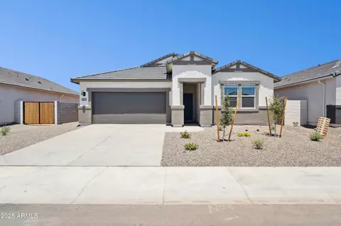 11908 E Cliffrose Ln, Florence, AZ 85132