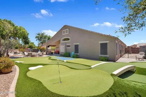 Exterior - 3304 E Latham Way, Gilbert, AZ 85297 photo 9 of 23
