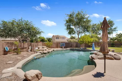 Exterior - 3304 E Latham Way, Gilbert, AZ 85297 photo 19 of 23