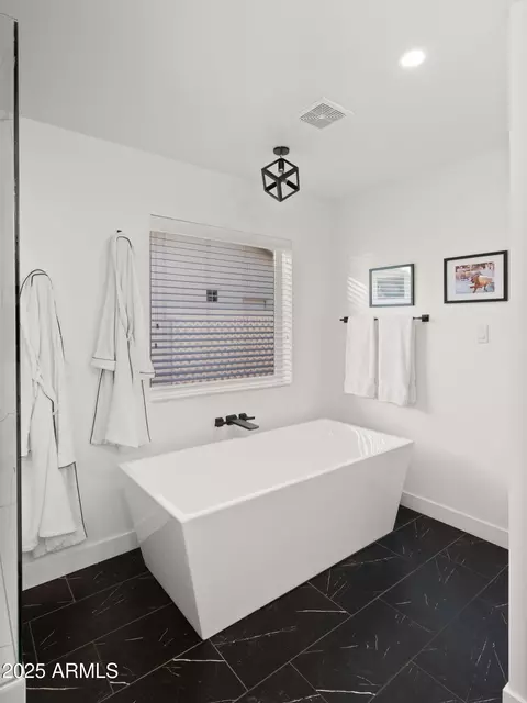 4810 N 31st Pl, Phoenix, AZ 85016 photo 16