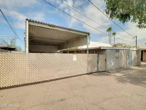 Exterior - 733 E Hatcher Rd, Phoenix, AZ 85020 photo 11 of 14
