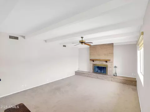 Living - 733 E Hatcher Rd, Phoenix, AZ 85020 photo 3 of 6
