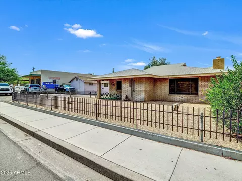 733 E Hatcher Rd, Phoenix, AZ 85020