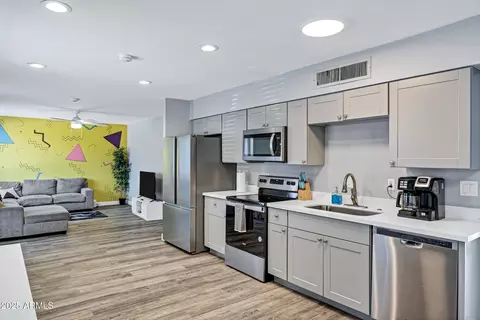 Kitchen - 2012 N Van Ness Ave, Tempe, AZ 85288 photo 2 of 2