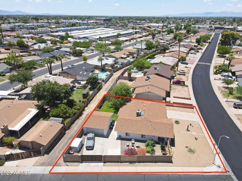 4105 W Mission Ln, Phoenix, AZ 85051