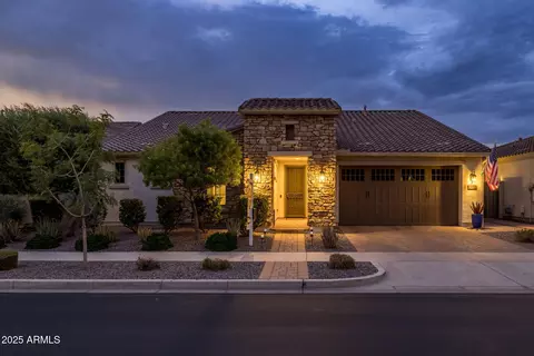 10510 E Sheffield Dr, Mesa, AZ 85212