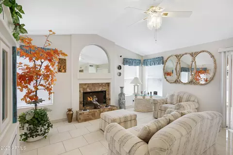 Living - 2613 S Orange --, Mesa, AZ 85210 photo 4 of 6