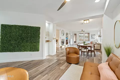 15221 N Clubgate Dr #2078, Scottsdale, AZ 85254