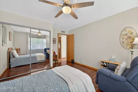 Bedroom - 2513 E Manhatton Dr, Tempe, AZ 85282 photo 5 of 5